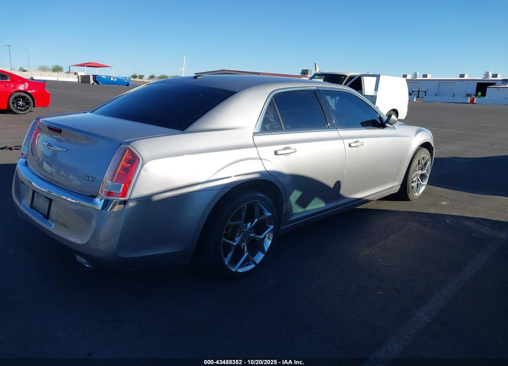 2014 CHRYSLER 300 VIN: 2C3CCAAG7EH181109