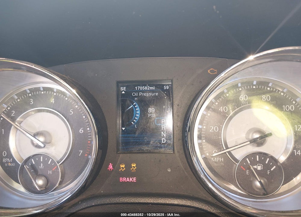 2014 CHRYSLER 300 VIN: 2C3CCAAG7EH181109