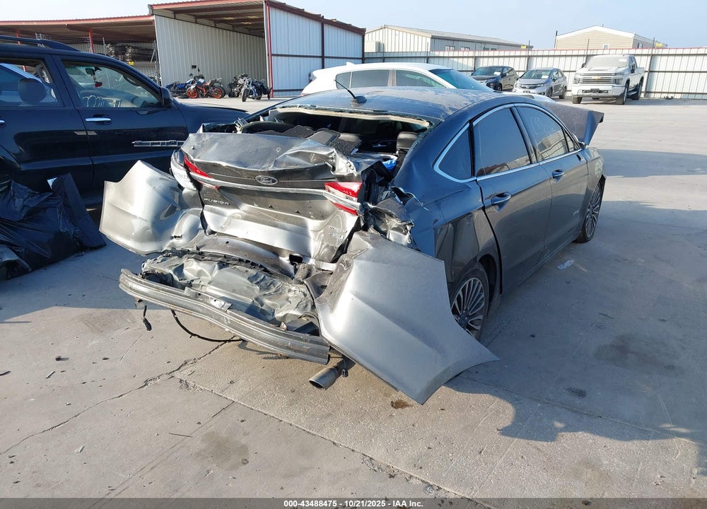 2018 FORD FUSION VIN: 3FA6P0RU5JR245556