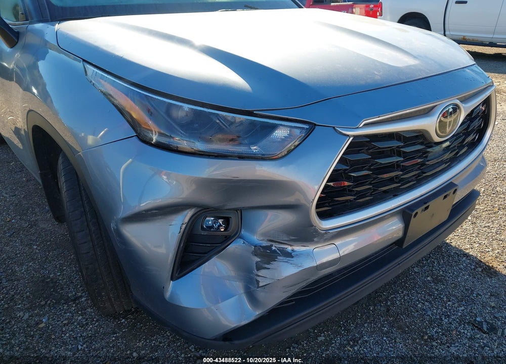 2021 TOYOTA HIGHLANDER XLE VIN: 5TDGZRBH7MS087006