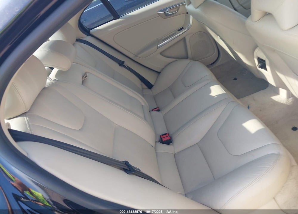 2015 VOLVO S60 T5 PREMIER VIN: YV1612TK7F1342588