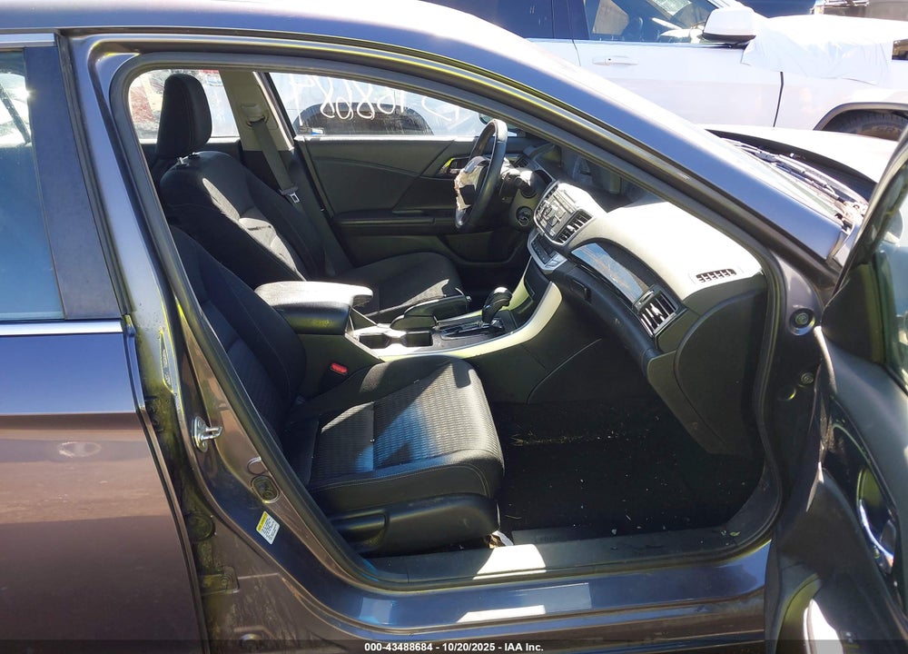 2015 HONDA ACCORD SPORT VIN: 1HGCR2F54FA081400