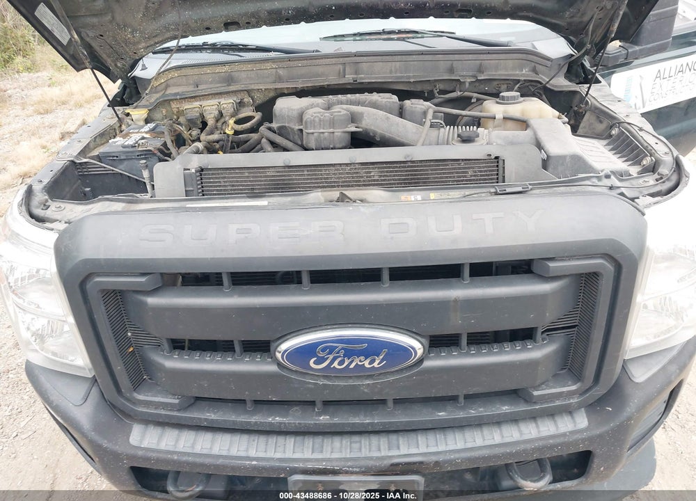 2015 FORD F-350 XL VIN: 1FD8W3A62FED72064