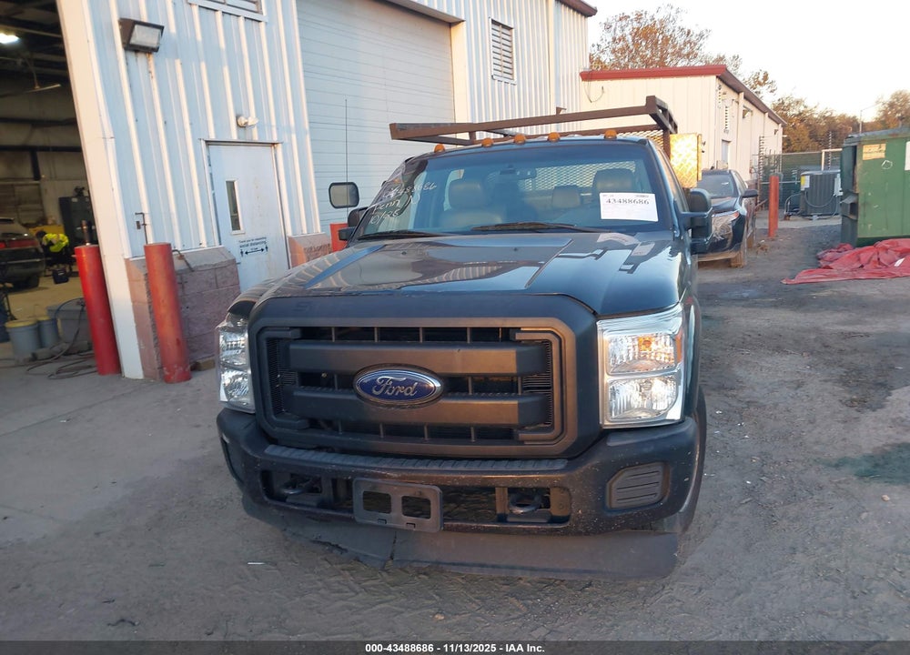2015 FORD F-350 XL VIN: 1FD8W3A62FED72064