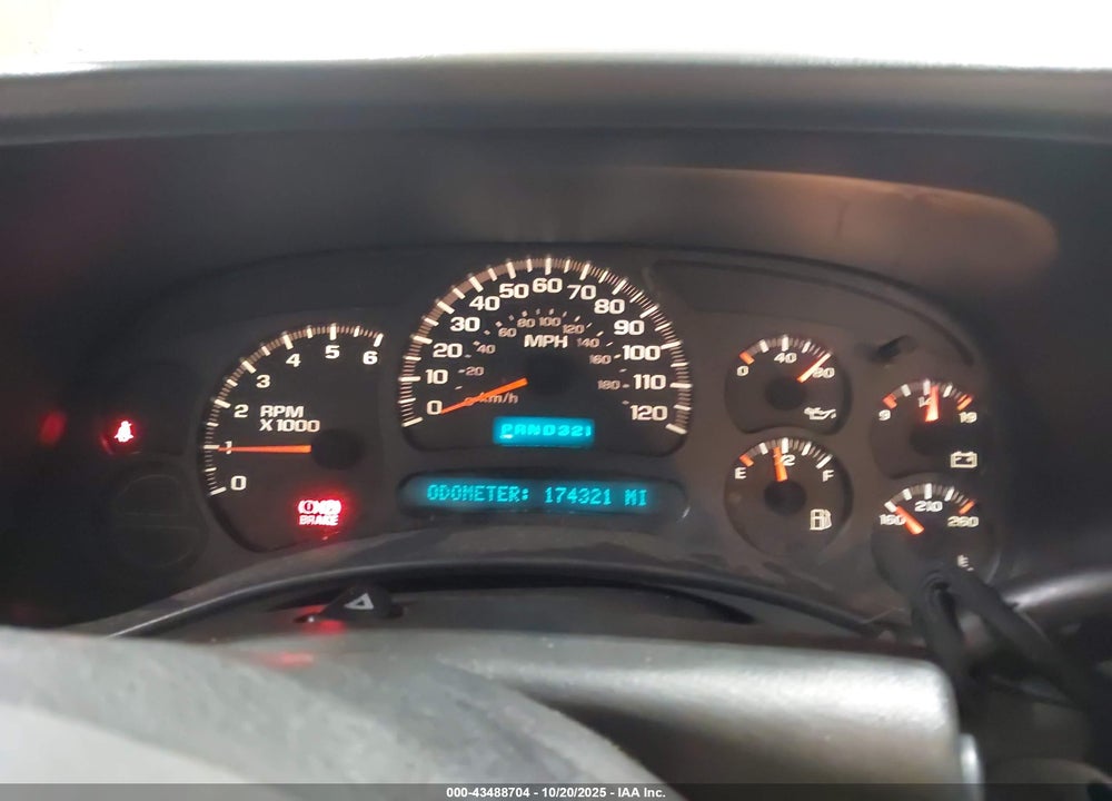 2003 GMC YUKON XL 1500 SLT VIN: 3GKFK16T73G228531