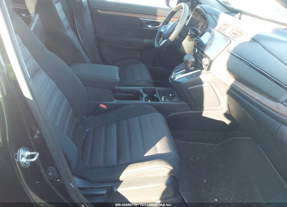 2019 HONDA CR-V VIN: 7FARW1H56KE016885