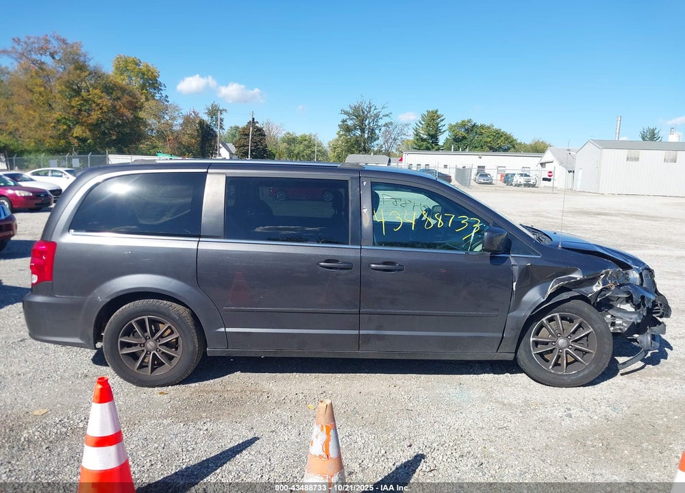 2017 DODGE GRAND CARAVAN SXT VIN: 2C4RDGCG3HR801391