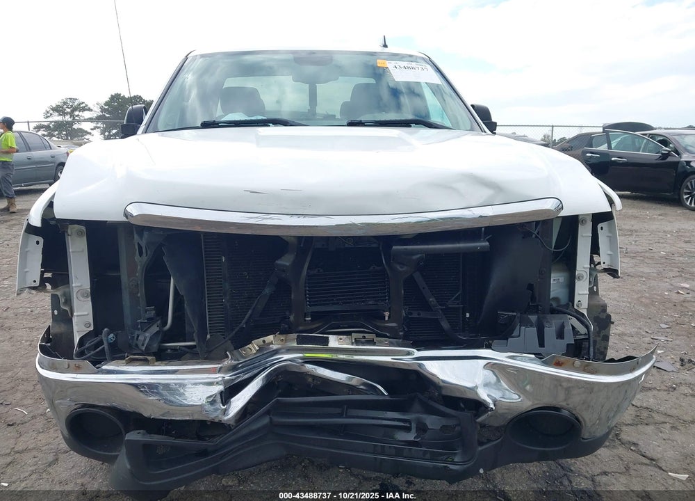 2011 GMC SIERRA 1500 VIN: 1GTR1UEA8BZ455271