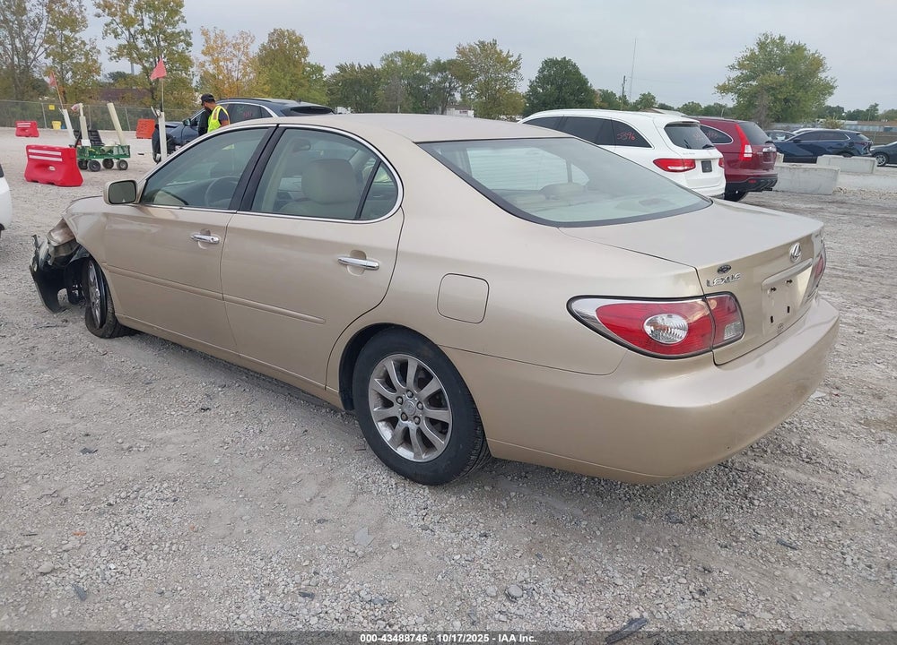 2002 LEXUS ES 300 VIN: JTHBF30G420067854