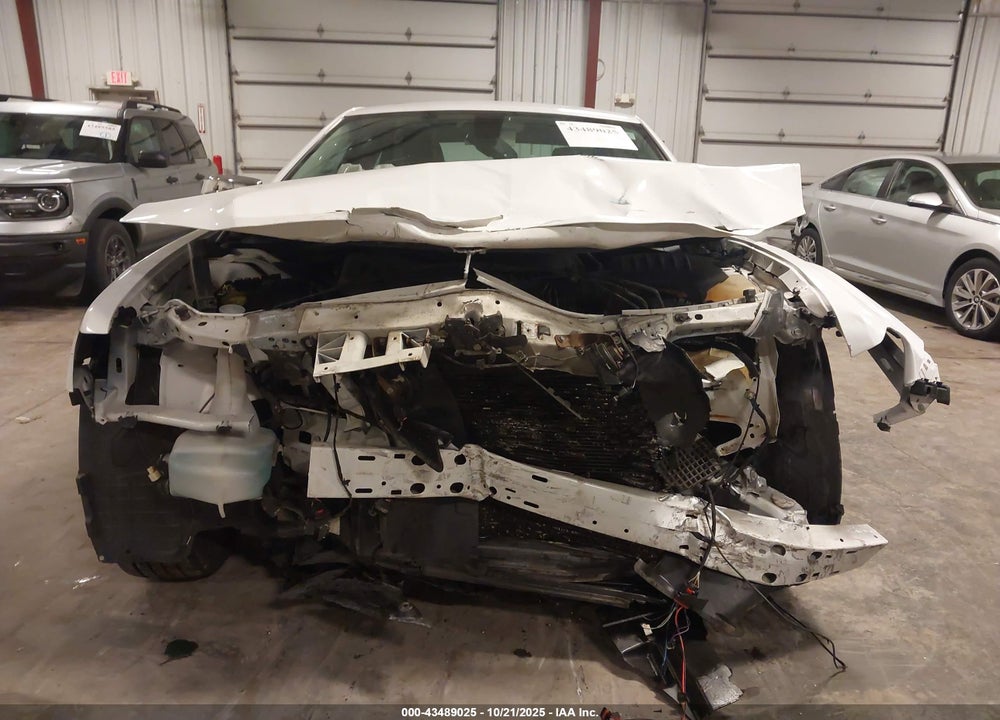 2017 CHRYSLER 300C VIN: 2C3CCAEG4HH596564