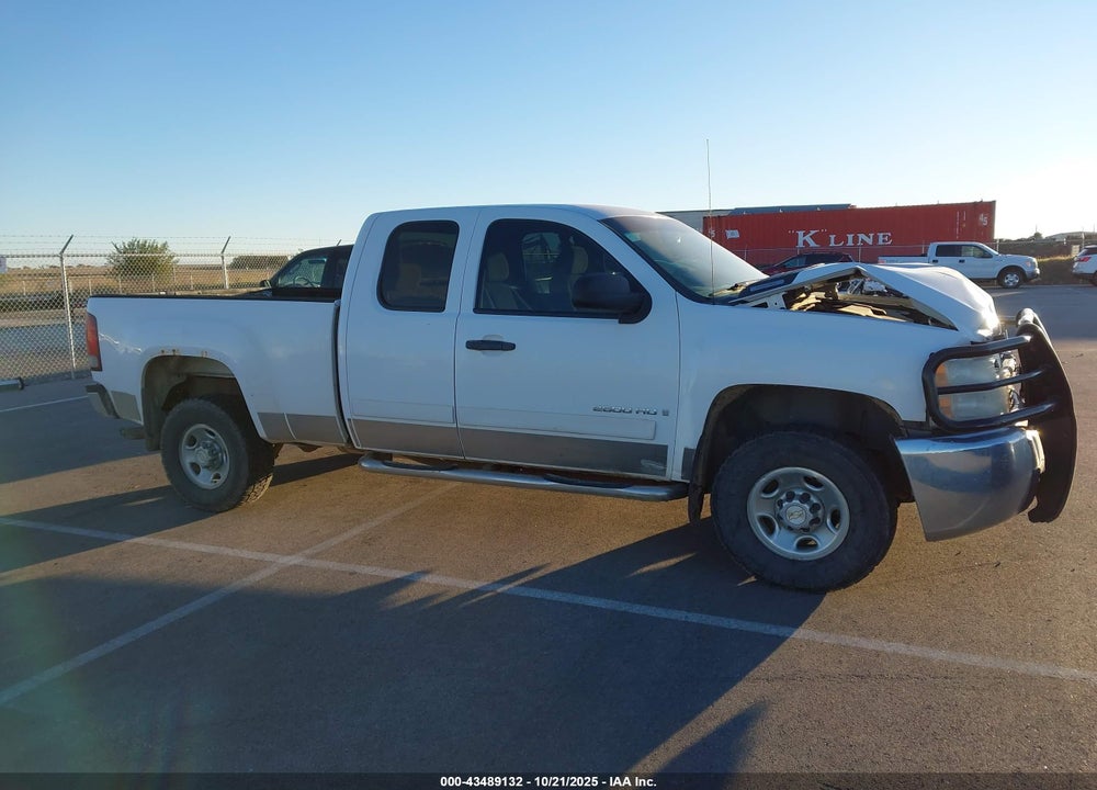 2008 CHEVROLET SILVERADO 2500HD LT1 VIN: 1GCHK29K68E146429