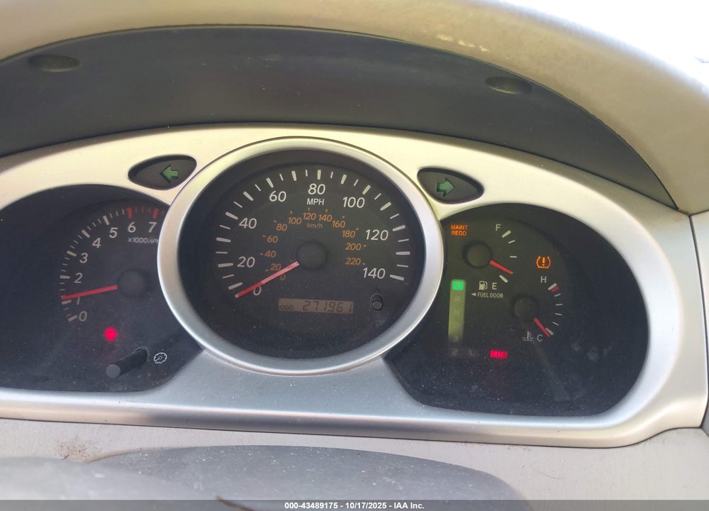 2004 TOYOTA HIGHLANDER VIN: JTEDP21AX40040779