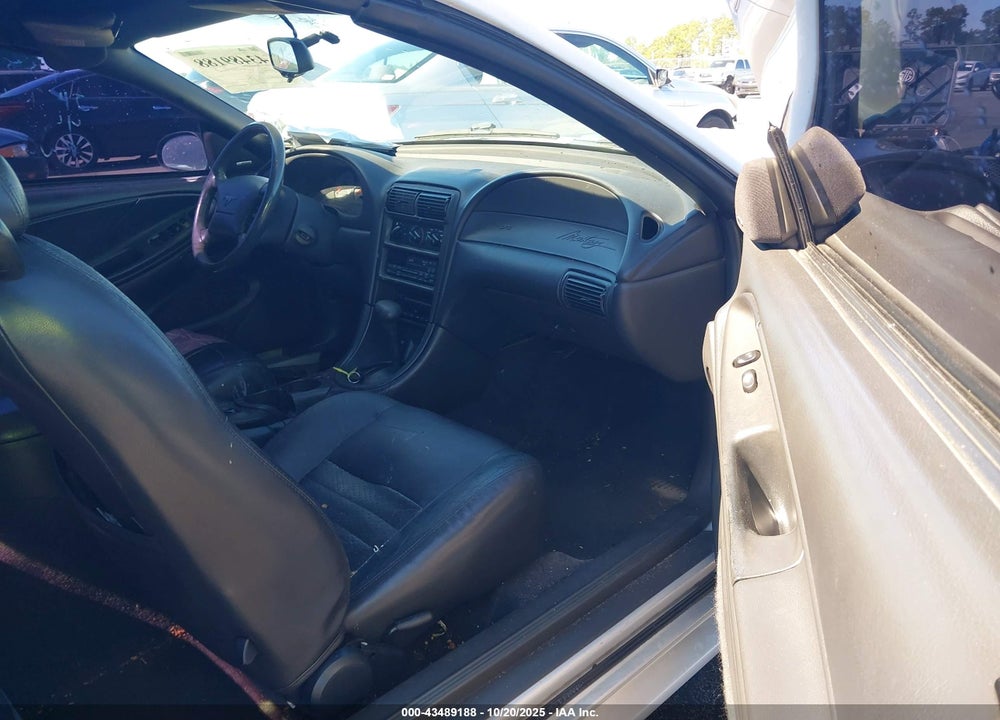 2000 FORD MUSTANG GT VIN: 1FAFP45X4YF255056