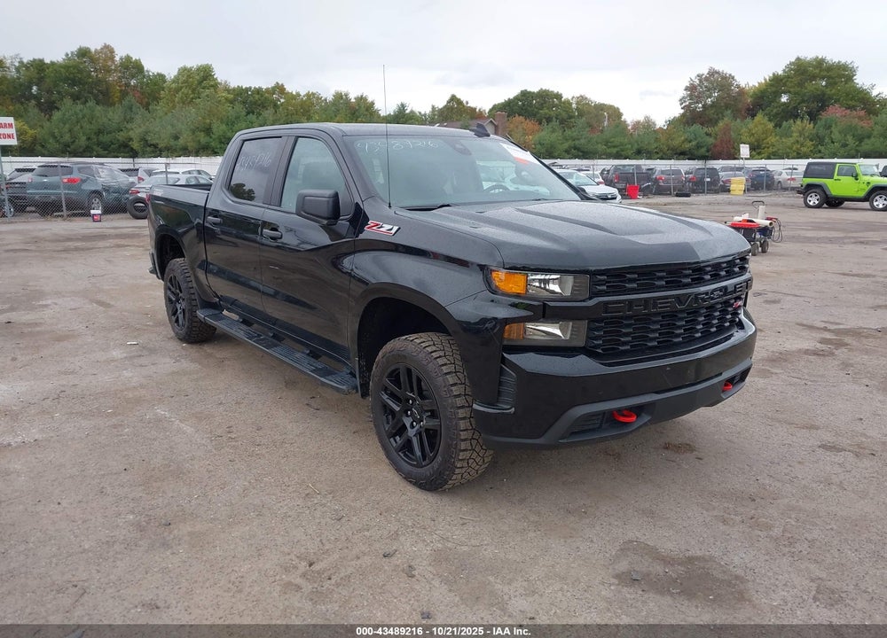 2021 CHEVROLET SILVERADO 1500 4WD SHORT BED CUSTOM TRAIL BOSS VIN: 1GCPYCEF2MZ447906