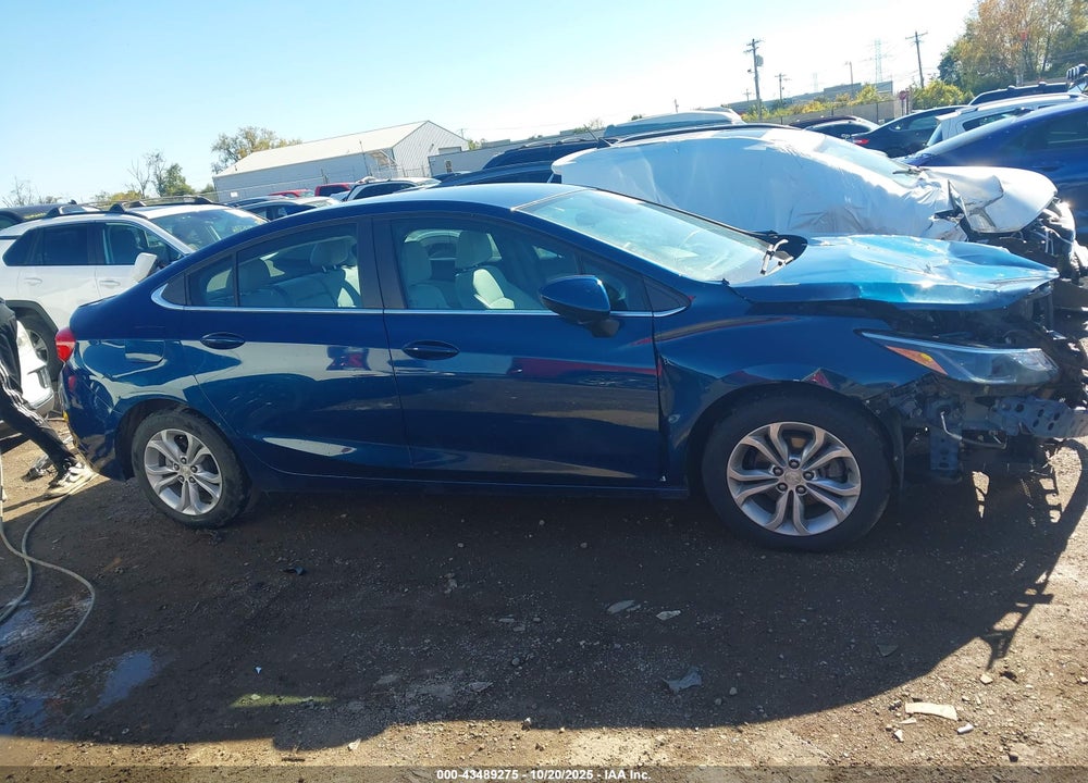 2019 CHEVROLET CRUZE LT VIN: 1G1BE5SM8K7123720