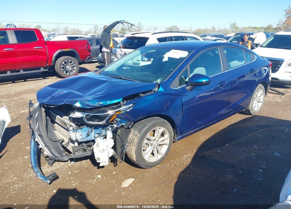 2019 CHEVROLET CRUZE LT VIN: 1G1BE5SM8K7123720