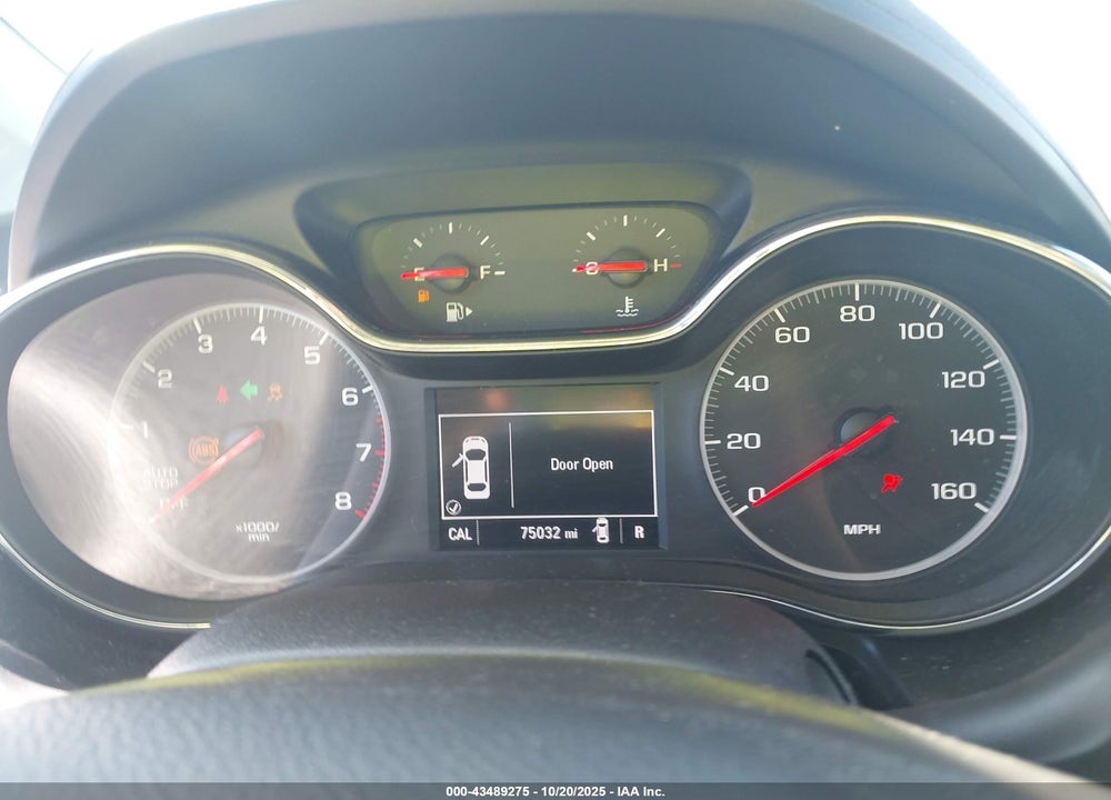 2019 CHEVROLET CRUZE LT VIN: 1G1BE5SM8K7123720