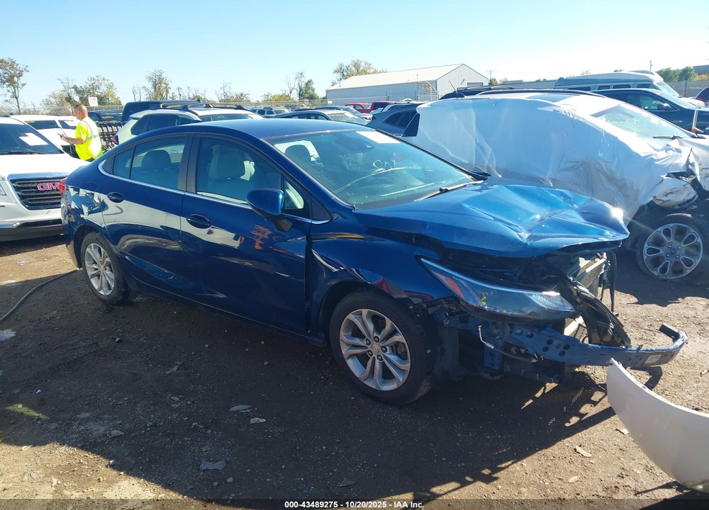 2019 CHEVROLET CRUZE LT VIN: 1G1BE5SM8K7123720