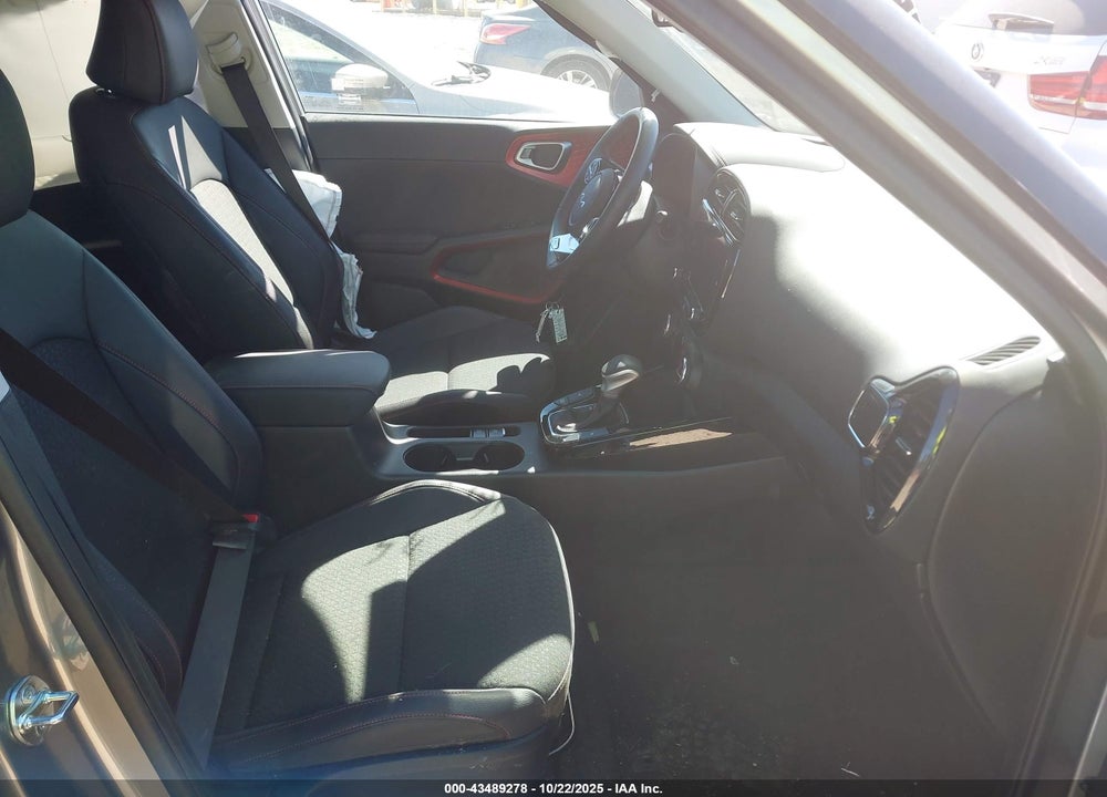 2025 KIA SOUL GT LINE VIN: KNDJ53AU7S7943649