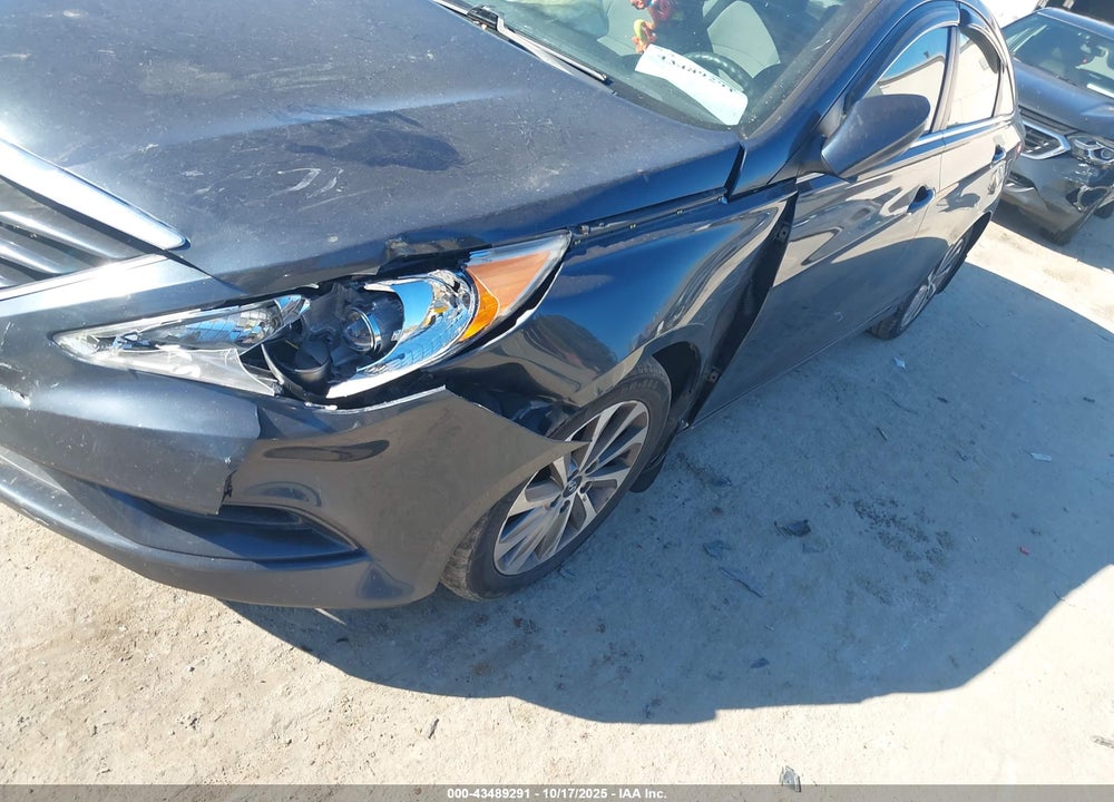 2012 HYUNDAI SONATA VIN: 5NPEB4AC8CH341024