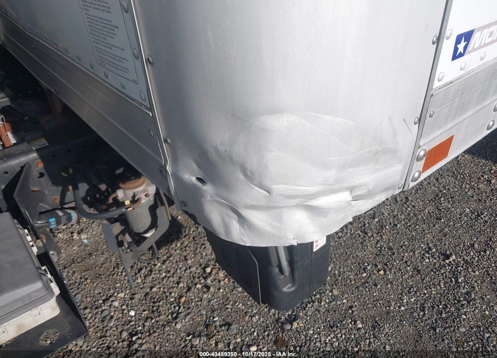 2019 ISUZU NPR XD VIN: JALC4W169K7K00360