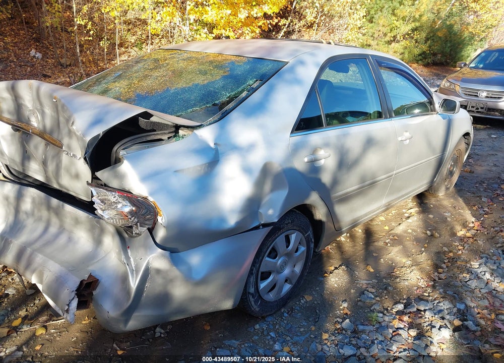 2002 TOYOTA CAMRY LE VIN: 4T1BE32KX2U512284