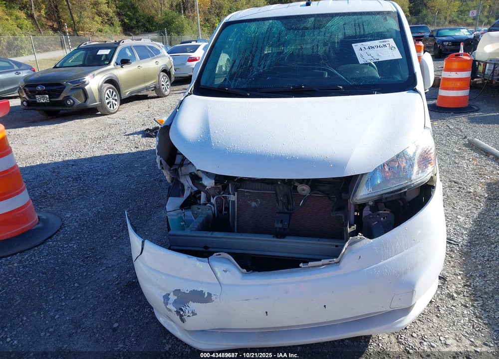 2021 NISSAN NV200  CARGO SV XTRONIC CVT VIN: 3N6CM0KN1MK706366