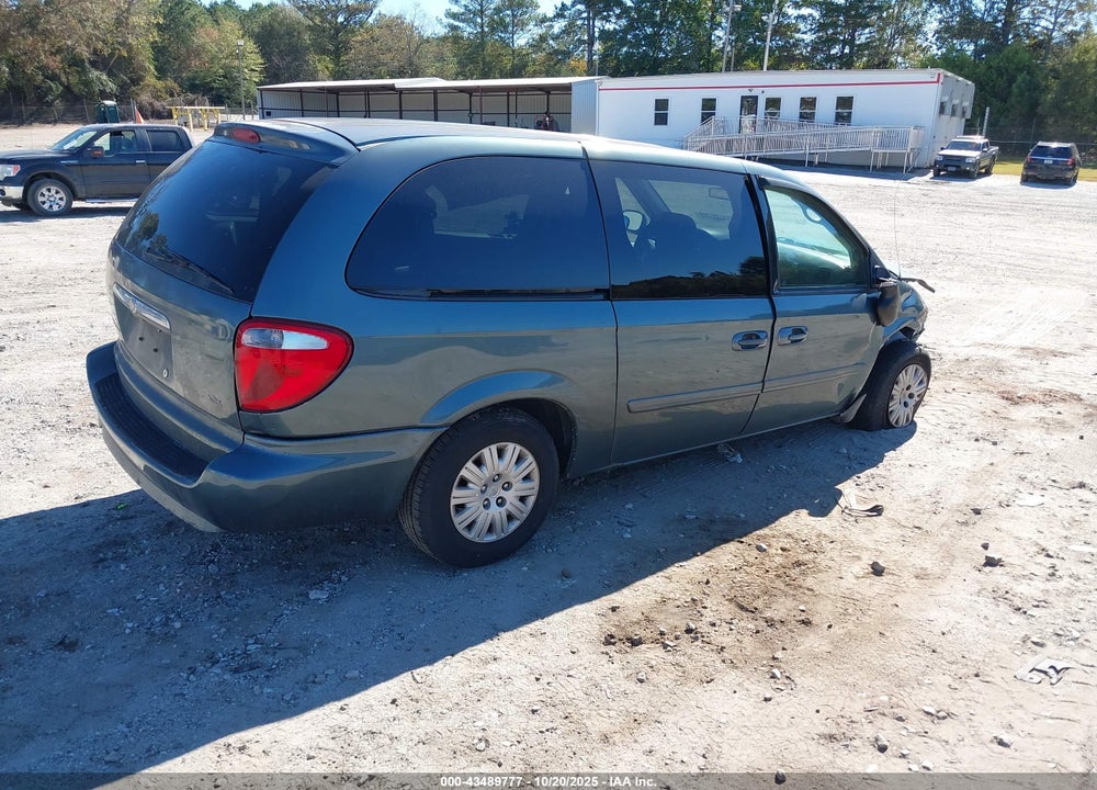 2007 CHRYSLER TOWN & COUNTRY LX VIN: 2A4GP44R47R245307