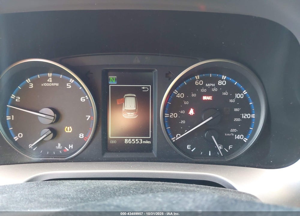 2017 TOYOTA RAV4 VIN: JTMZFREV0HJ702601