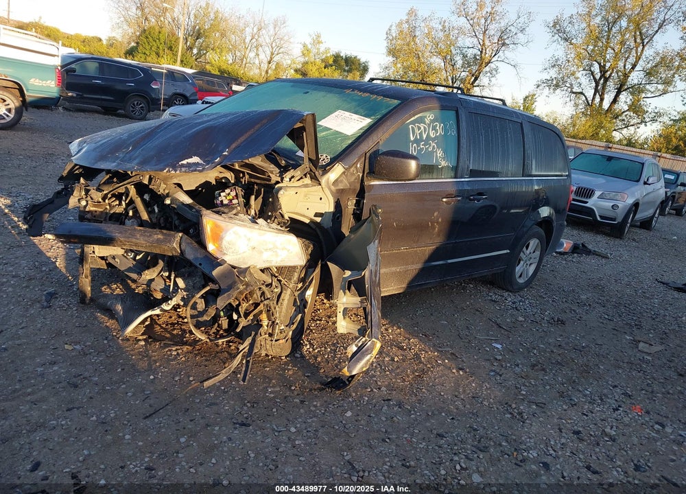 2013 DODGE GRAND CARAVAN CREW VIN: 2C4RDGDGXDR781021