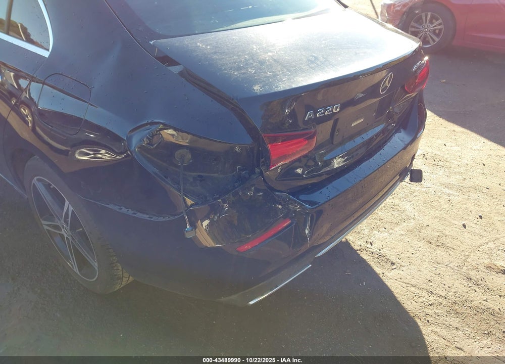 2021 MERCEDES-BENZ A-CLASS VIN: W1K3G4FB9MJ285571