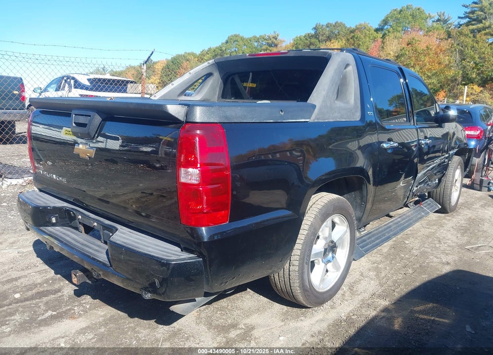 2007 CHEVROLET AVALANCHE 1500 LTZ VIN: 3GNFK12Y97G321321