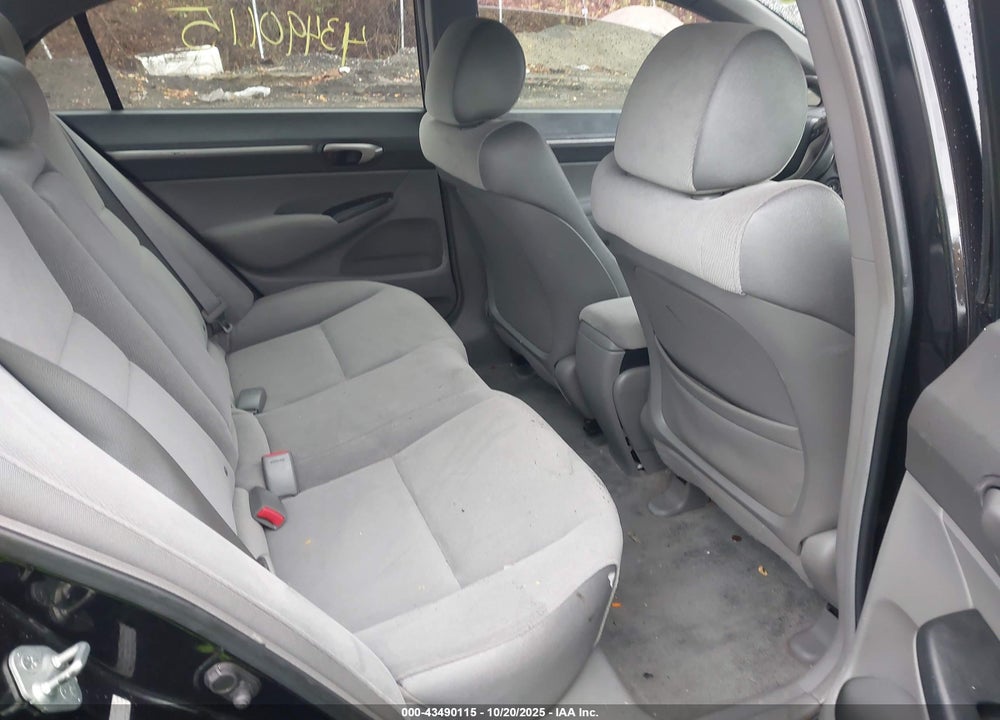 2007 HONDA CIVIC VIN: 2HGFA16827H301273