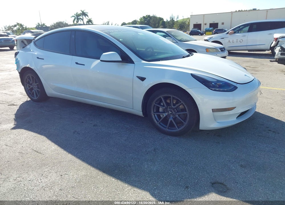 2022 TESLA MODEL 3 VIN: 5YJ3E1EA6NF329736