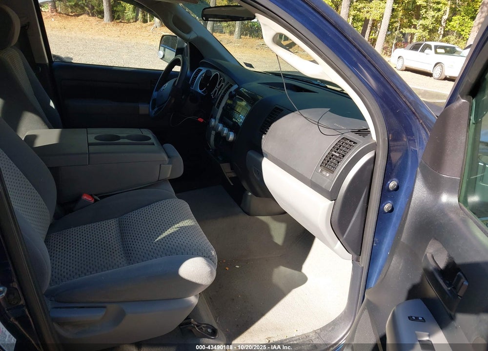 2008 TOYOTA TUNDRA VIN: 5TBRV54138S475782