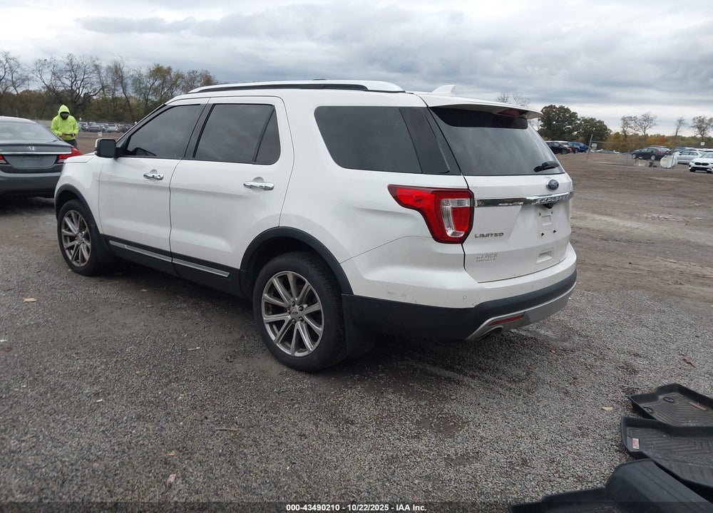 2016 FORD EXPLORER VIN: 1FM5K8FH8GGA03656