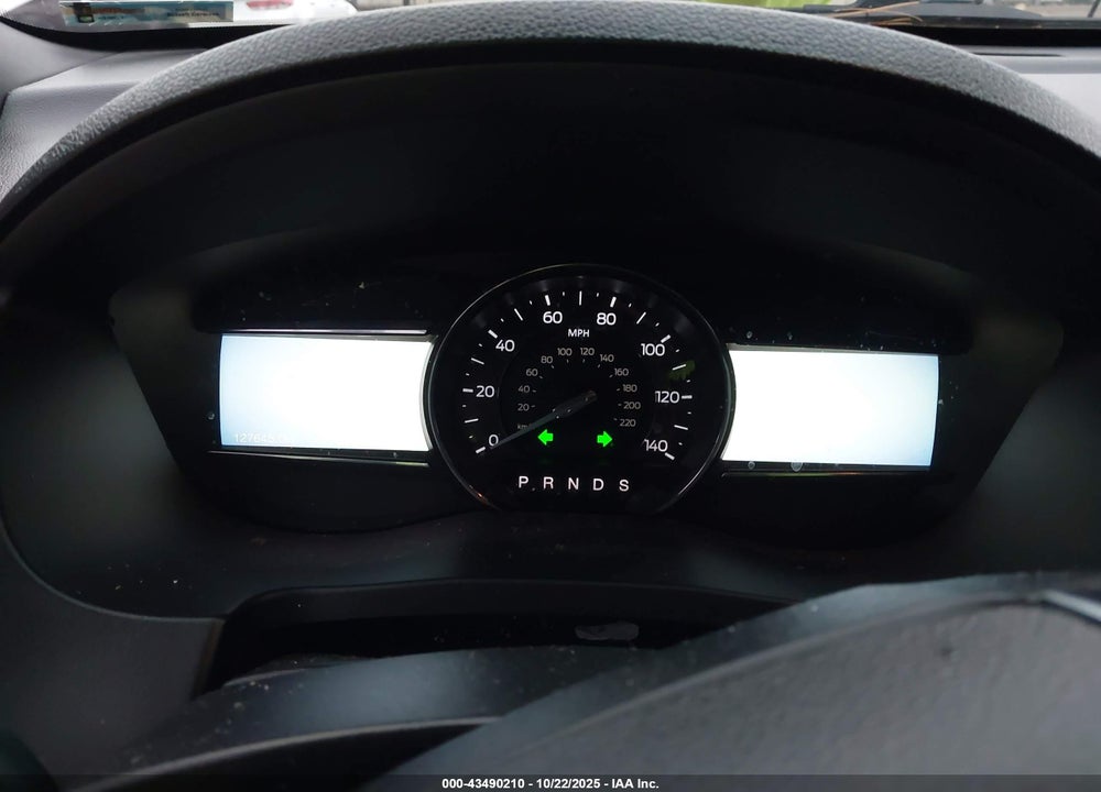 2016 FORD EXPLORER VIN: 1FM5K8FH8GGA03656