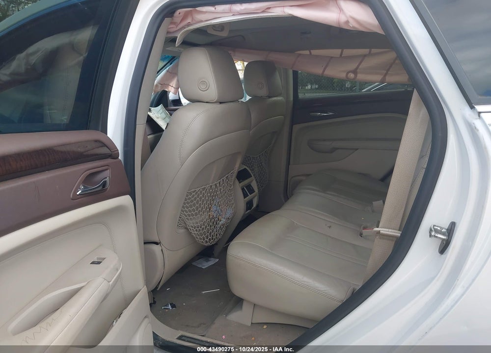 2011 CADILLAC SRX LUXURY COLLECTION VIN: 3GYFNAEYXBS524892