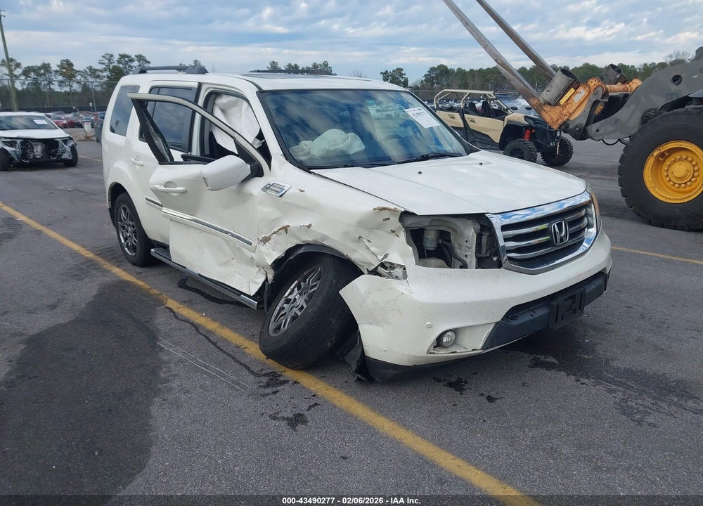 2015 HONDA PILOT TOURING VIN: 5FNYF4H99FB029826