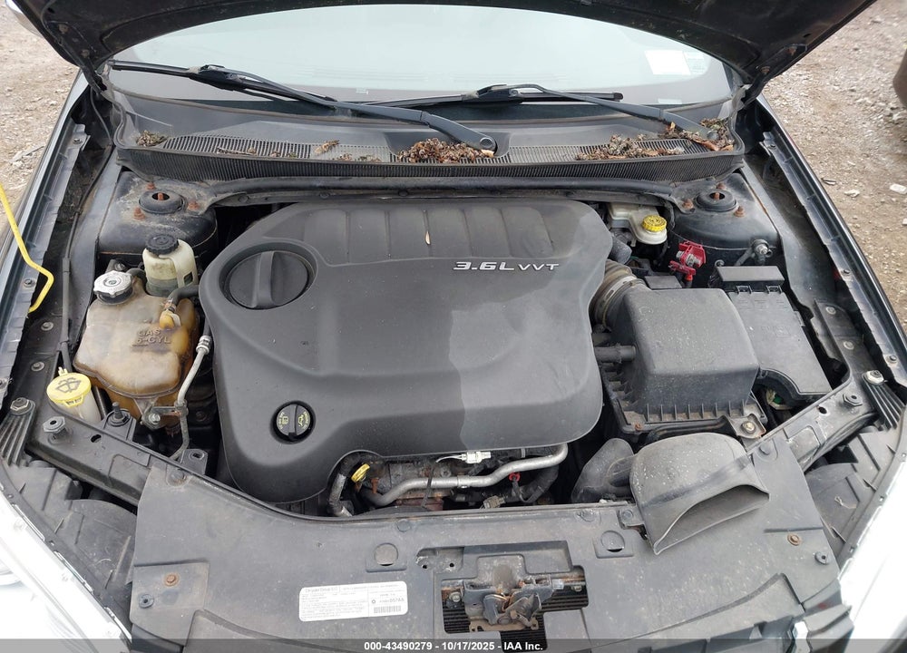 2014 CHRYSLER 200 VIN: 1C3CCBCG9EN199010