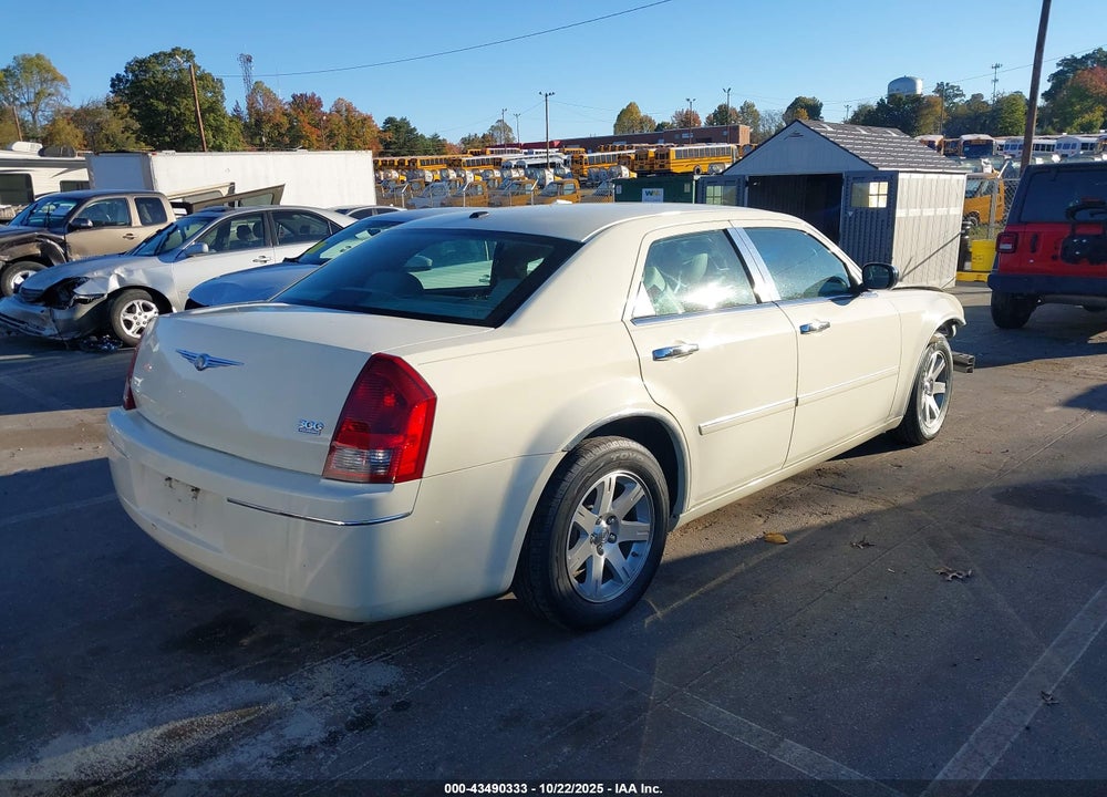 2007 CHRYSLER 300 TOURING VIN: 2C3KA53GX7H895955