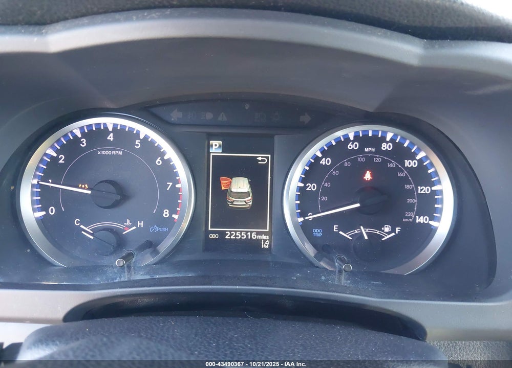 2019 TOYOTA HIGHLANDER VIN: 5TDBZRFH4KS712754