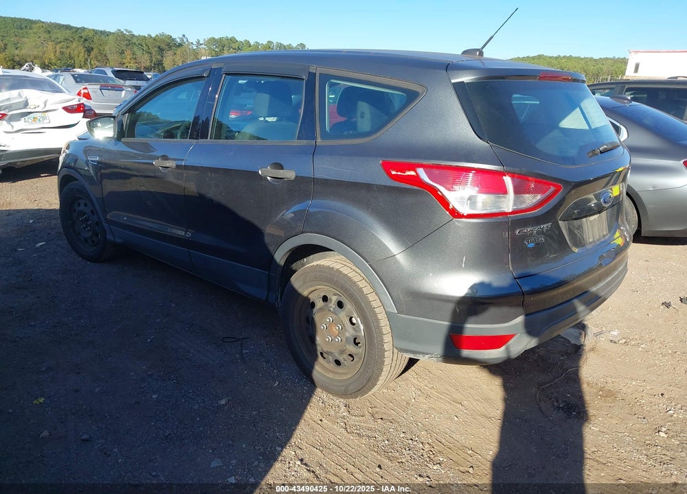 2016 FORD ESCAPE S VIN: 1FMCU0F79GUC19012