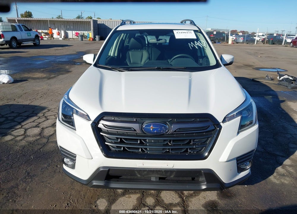 2023 SUBARU FORESTER LIMITED VIN: JF2SKAPC5PH427549