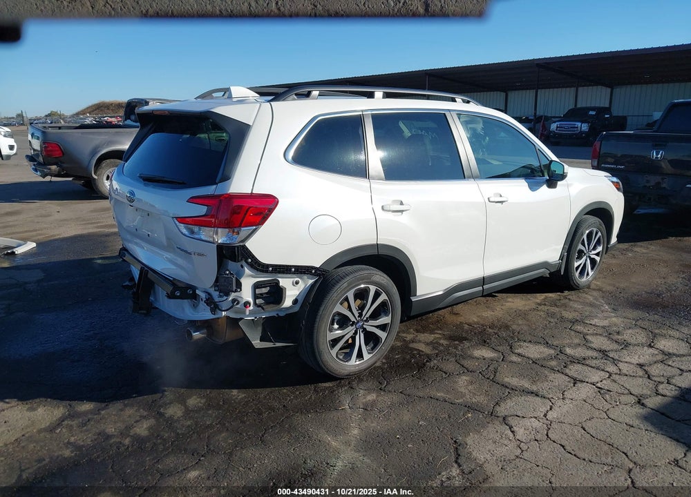 2023 SUBARU FORESTER LIMITED VIN: JF2SKAPC5PH427549