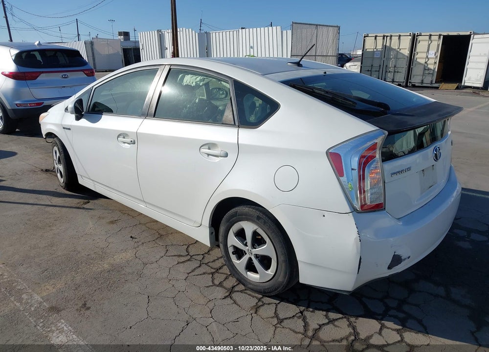 2013 TOYOTA PRIUS FOUR VIN: JTDKN3DU5D5631392