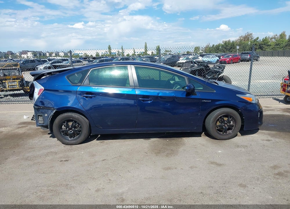 2013 TOYOTA PRIUS FOUR VIN: JTDKN3DU6D1732030