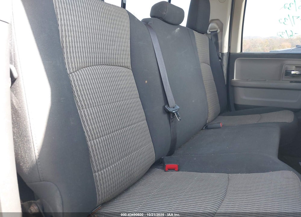 2011 RAM 1500 SLT VIN: 1D7RV1GT3BS544245