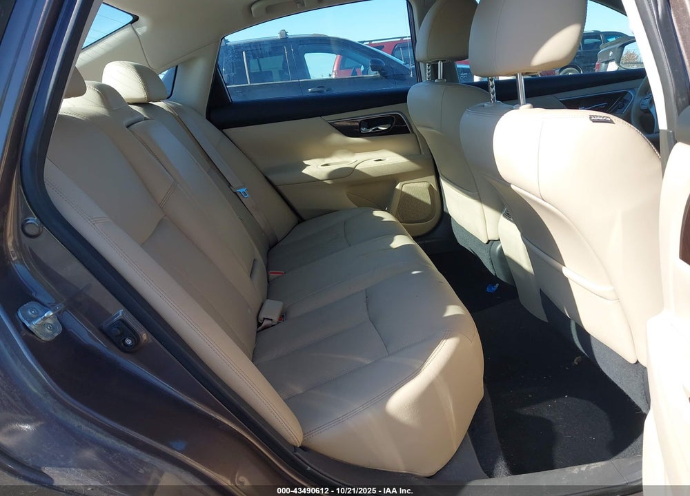 2015 NISSAN ALTIMA 2.5/2.5 S/2.5 SL/2.5 SV VIN: 1N4AL3AP8FC109215