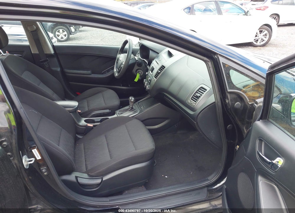 2014 KIA FORTE LX VIN: KNAFK4A67E5185329